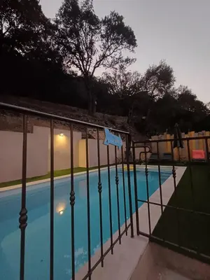 Piscine de l'établissement Haut de Villa Superbe vue Piscine privee ou située à proximité