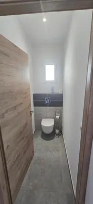 Salle de bains dans l'établissement Appartement neuf 4 personnes RDC villa