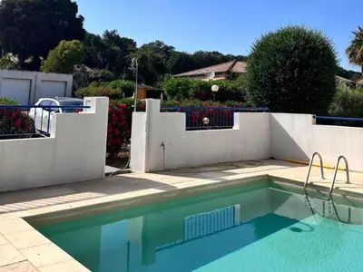 Piscine de l'établissement Apartment Résidence Amanda by Interhome ou située à proximité