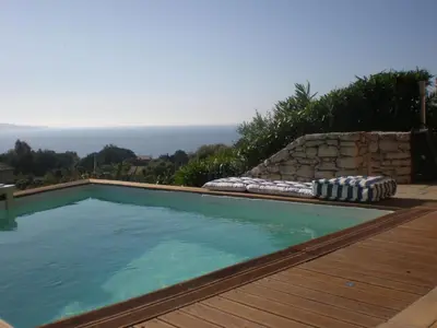 Piscine de l'établissement Apartment Pont de bateau- Meerblick mit privatem Pool by Interhome ou située à proximité