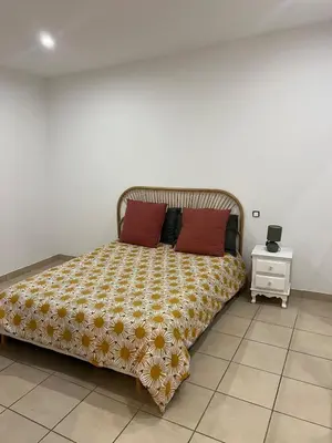 Un ou plusieurs lits dans un hébergement de l'établissement Appartement a deux pas du Centre ville d île rousse