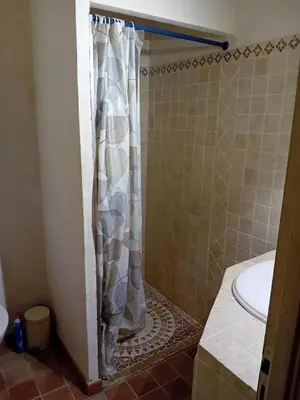 Salle de bains dans l'établissement Pietra-monetta