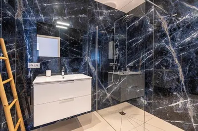 Salle de bains dans l'établissement Villa Evasione - Climatisée piscine vue mer