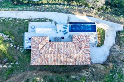 Plan de l'établissement Villa Evasione - Climatisée piscine vue mer