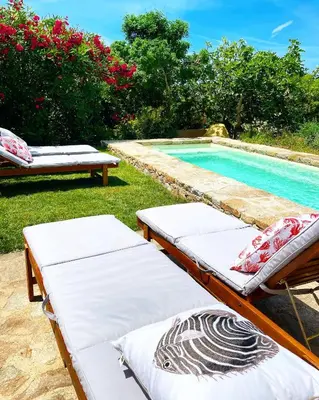Piscine de l'établissement Casaceccu casa d'Estate ou située à proximité