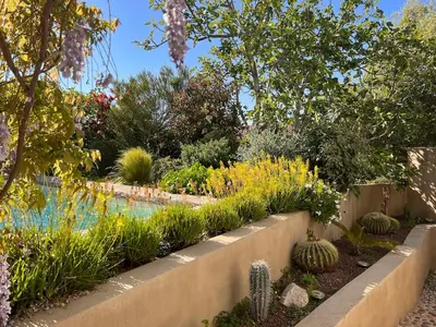 Jardin de l'établissement Casaceccu casa d'Estate