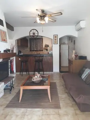 Coin salon dans l'établissement Appartement Sole e Mare