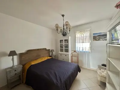 Un ou plusieurs lits dans un hébergement de l'établissement Appartement 2 pièces 4 couchages CALVI
