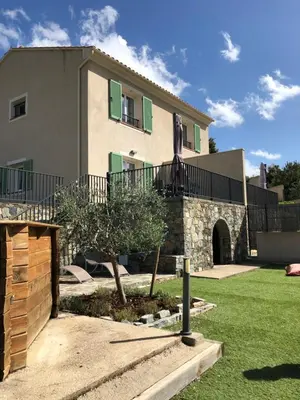 Jardin de l'établissement A Murella - maison de vacances à Oletta en Corse
