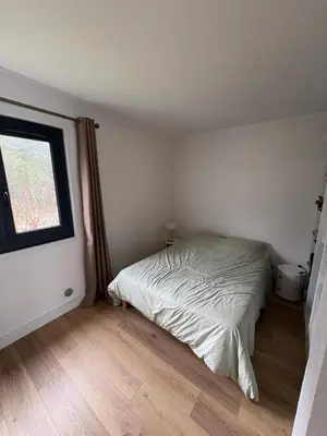 Un ou plusieurs lits dans un hébergement de l'établissement Appartement T2 climatisé avec terrasse privative