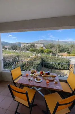 Balcon ou terrasse dans l'établissement Appart cosy - Lumineux avec terrasse