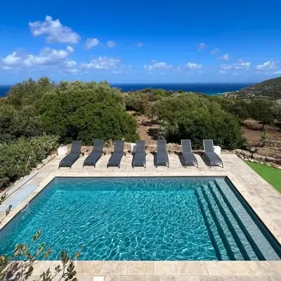 Luminous 2 BR Apt - Panoramic Sea & Mountain View Terrace
