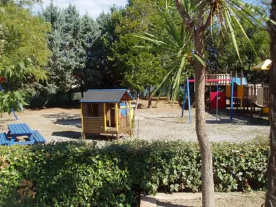 Aire de jeux pour enfants de l'établissement T2 - 200 m from the sea