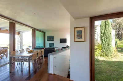 Jardin de l'établissement villa d'exception avec piscine
