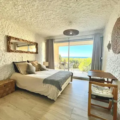 Beautiful sea view studio
