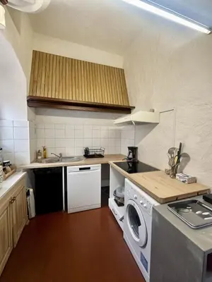 Cuisine ou kitchenette dans l'établissement Appartement à Monticello