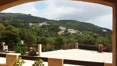 Vue générale sur la montagne ou vue sur la montagne depuis la maison de vacances