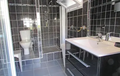 Salle de bains dans l'établissement 1 Bedroom Nice Apartment In Bastia