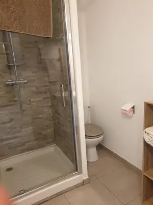 Salle de bains dans l'établissement Casa Petra
