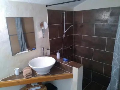Salle de bains dans l'établissement Villa Praesidio