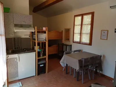 Cuisine ou kitchenette dans l'établissement A CASA DI L'ALIVU