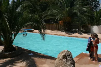 Piscine de l'établissement Camping Via Romana ou située à proximité