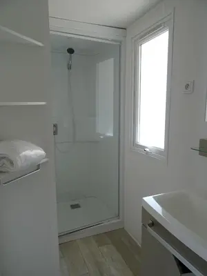 Salle de bains dans l'établissement Camping Via Romana