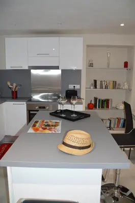 Cuisine ou kitchenette dans l'établissement maison corse en balagne