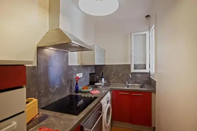 Cuisine ou kitchenette dans l'établissement Villa Kalliste