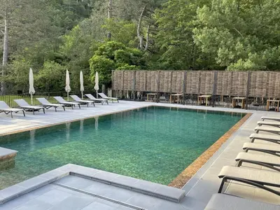 Piscine de l'établissement Hôtel de la Restonica ou située à proximité