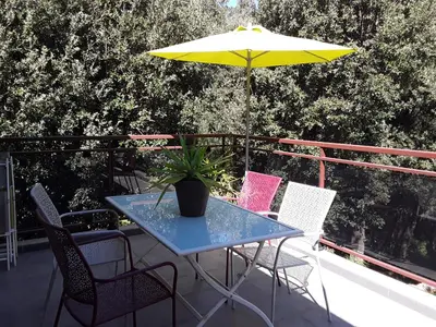Balcon ou terrasse dans l'établissement 