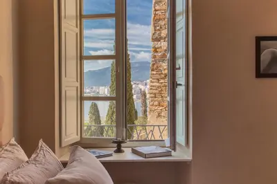 Vue générale sur la montagne ou vue sur la montagne depuis l'appartement