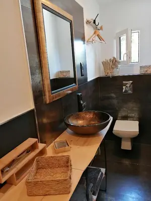 Salle de bains dans l'établissement A Sulana Chambre d'hôtes