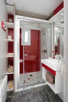 Salle de bains dans l'établissement Camping Les Oliviers