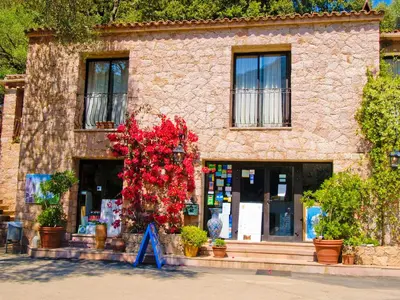 Jardin de l'établissement Camping Les Oliviers