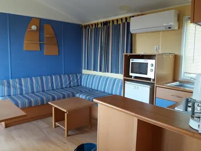 Cuisine ou kitchenette dans l'établissement La Canardiere