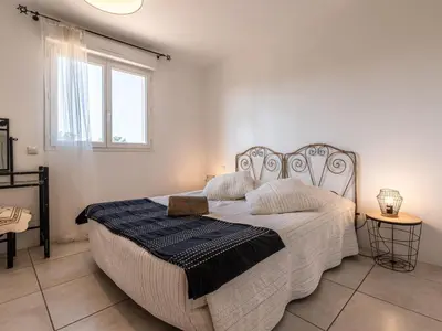 Un ou plusieurs lits dans un hébergement de l'établissement Villa Gelormini-1 by Interhome