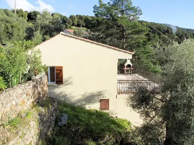 Vue générale sur la montagne ou vue sur la montagne depuis l'appartement