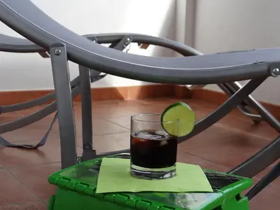 Boissons dans l'établissement Vue sur mer et montagnes