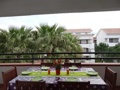 Balcon ou terrasse dans l'établissement Vue sur mer et montagnes