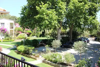 Jardin de l'établissement Résidence Le Home