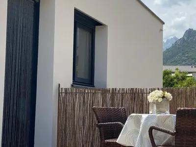 Vue générale sur la montagne ou vue sur la montagne depuis l'appartement