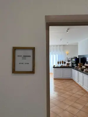 Cuisine ou kitchenette dans l'établissement Hôtel Thalassa