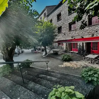 Hôtel - Pub Le Petit Bosquet