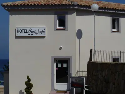 Certificat, récompense, panneau ou autre document affiché dans l'établissement Hotel St Joseph