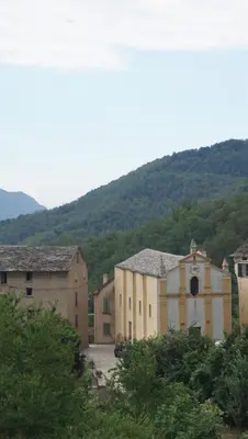 Vue générale sur la montagne ou vue sur la montagne depuis l'appart'hôtel