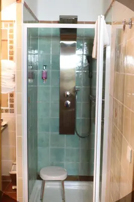 Salle de bains dans l'établissement Casa Di Lucia Mi-Hotel