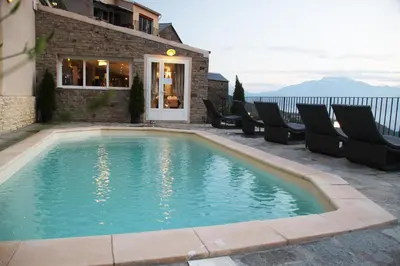 Piscine de l'établissement Casa Di Lucia Mi-Hotel ou située à proximité