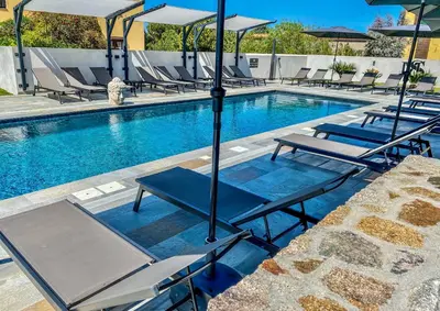 Piscine de l'établissement Maria Stella ou située à proximité