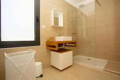 Salle de bains dans l'établissement Cantari